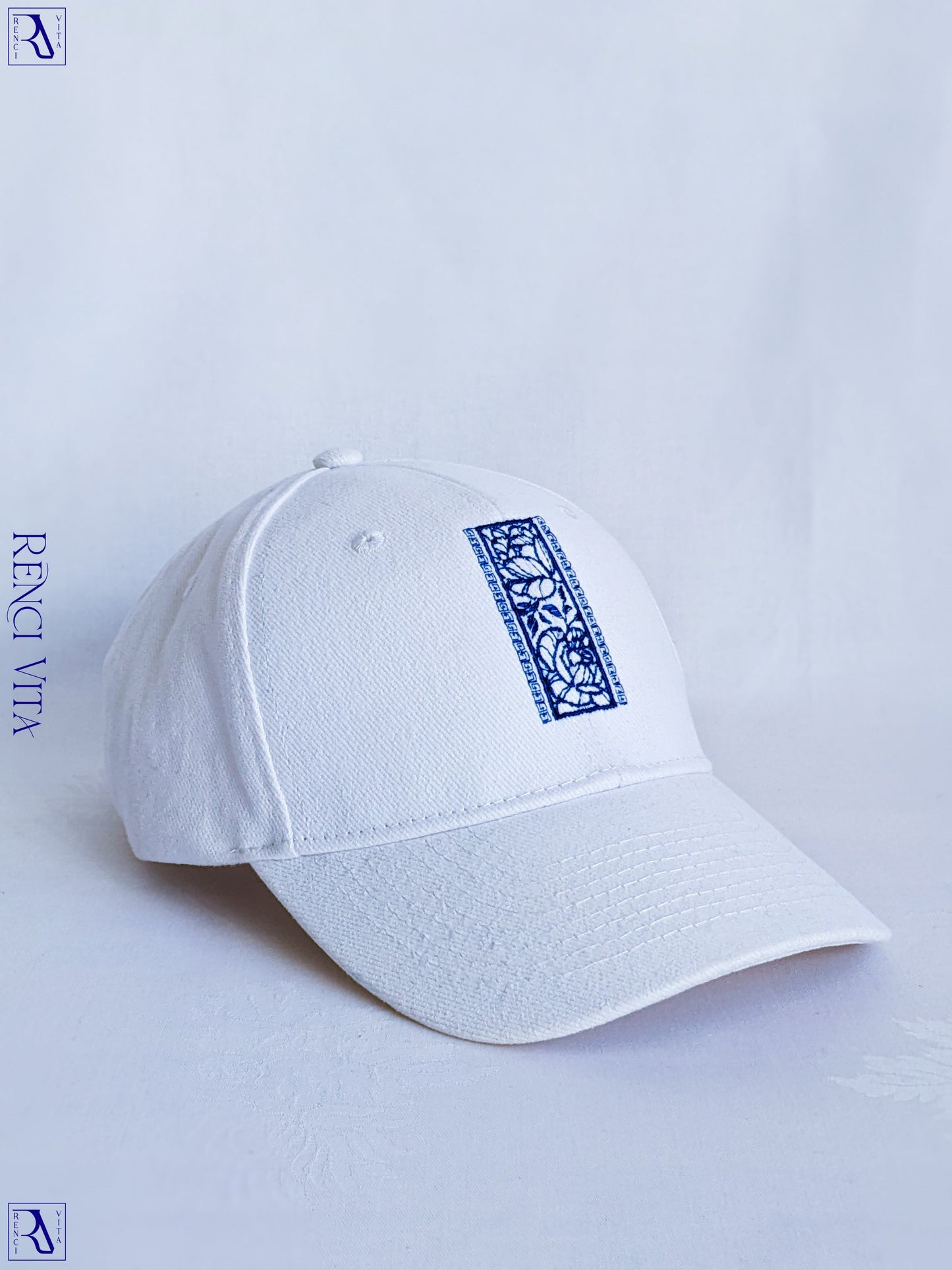 Blue & White Porcelain Cap